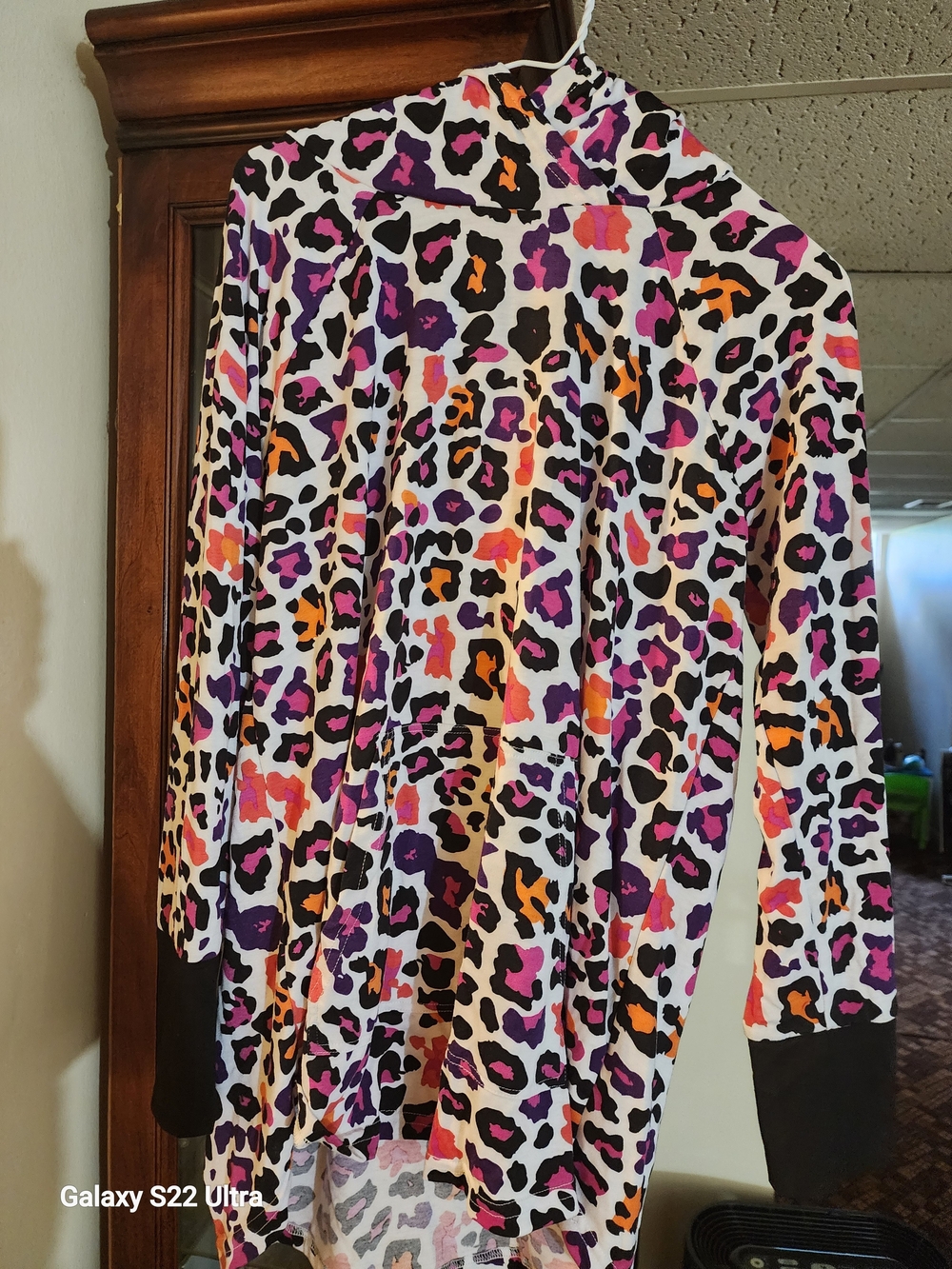LuLaRoe Colorful Leopard Print Top - White, Black, Purple, Pink, Orange